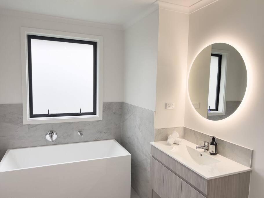 Rotorua Sunshine Brand New 4 Bedroom House Exterior foto